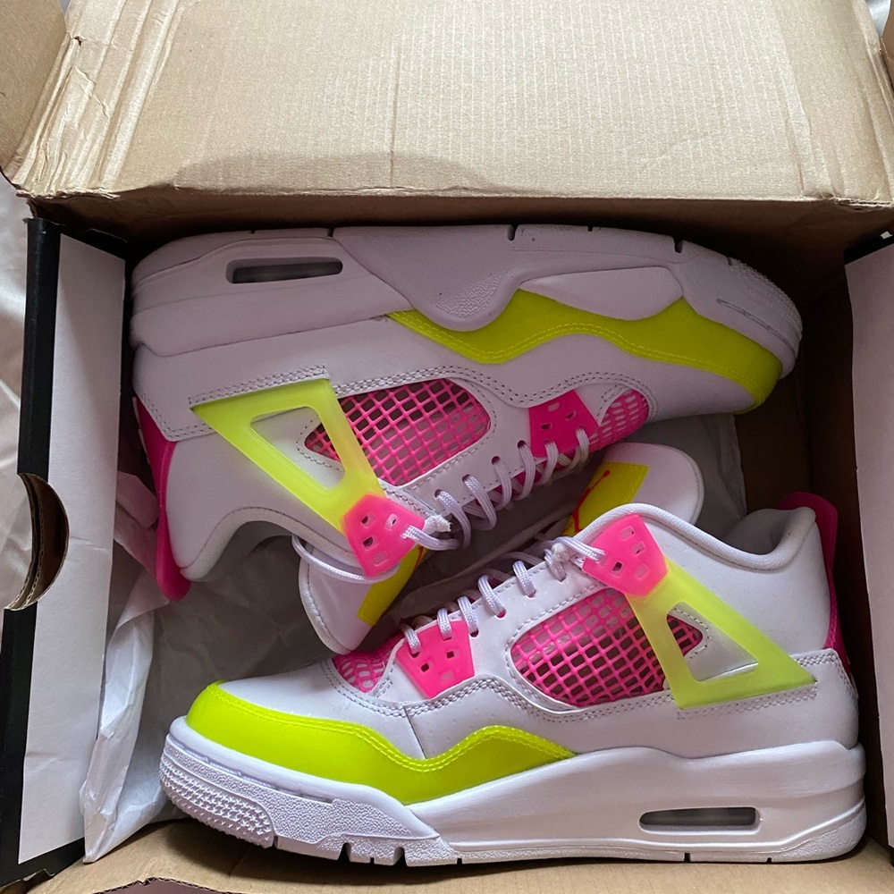 Jordan 4 Retros